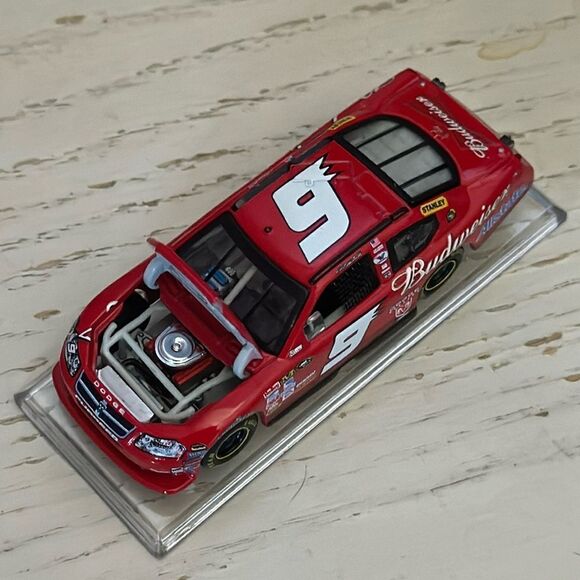 Kasey Kahne 9 budweiser  collectible  car - Picture 1 of 7